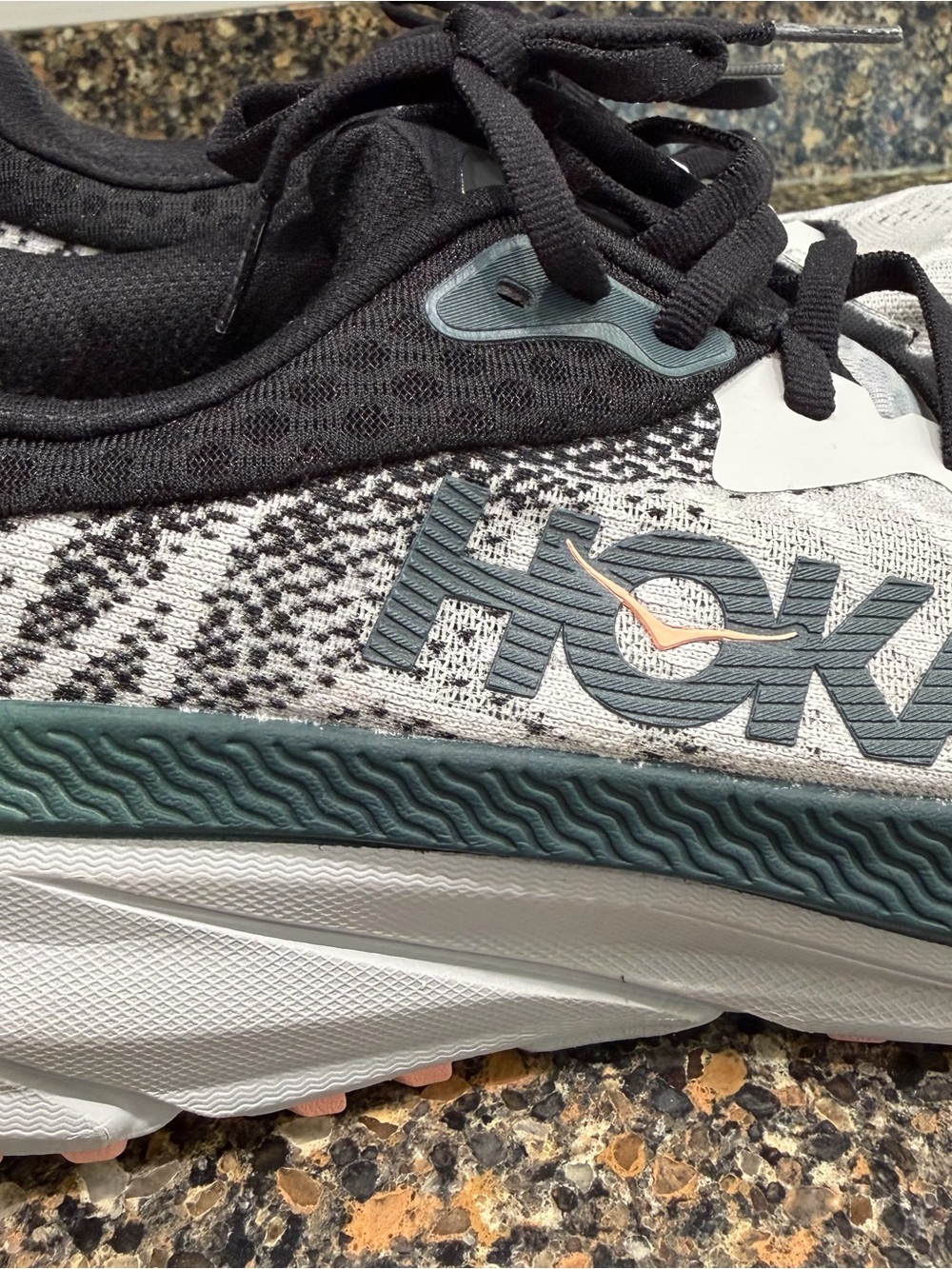 Hoka White, Black & gray challenger atr Lace-Up Running Shoes ladies 8 - Picture 10 of 11
